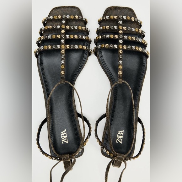 Zara Shoes - NWT ZARA LEATHER SQUARE TOE LACE UP SANDALS